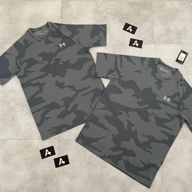 UA CAMO T-SHIRT - PITCH GREY