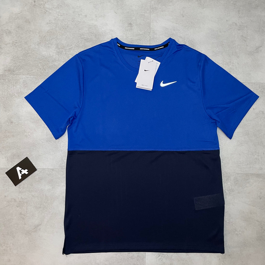 Nike breathe t shirt blue hotsell